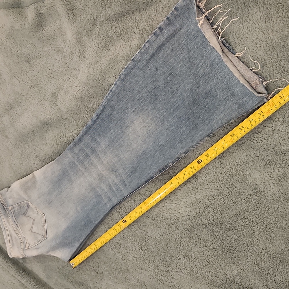 MOTHER The Slacker Fray Jeans in Wash- Love Drunk Cowboy Size 32! - Picture 12 of 14